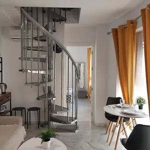 ático Acogedor, Céntrico Y A 2 Min De La Playa. Fuengirola